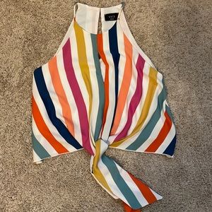 Vici collection key hole tank